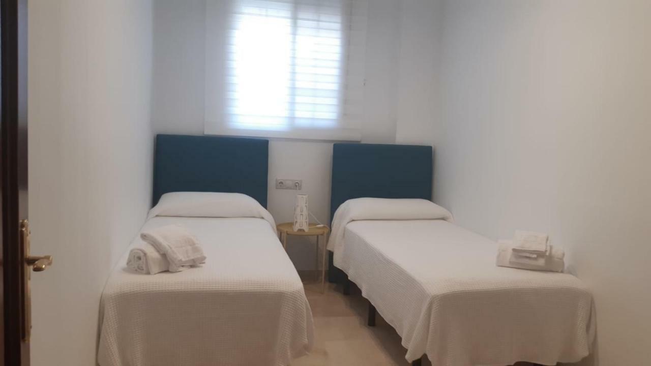 Apartamento Plaza Alfonso XII Málaga Eksteriør billede